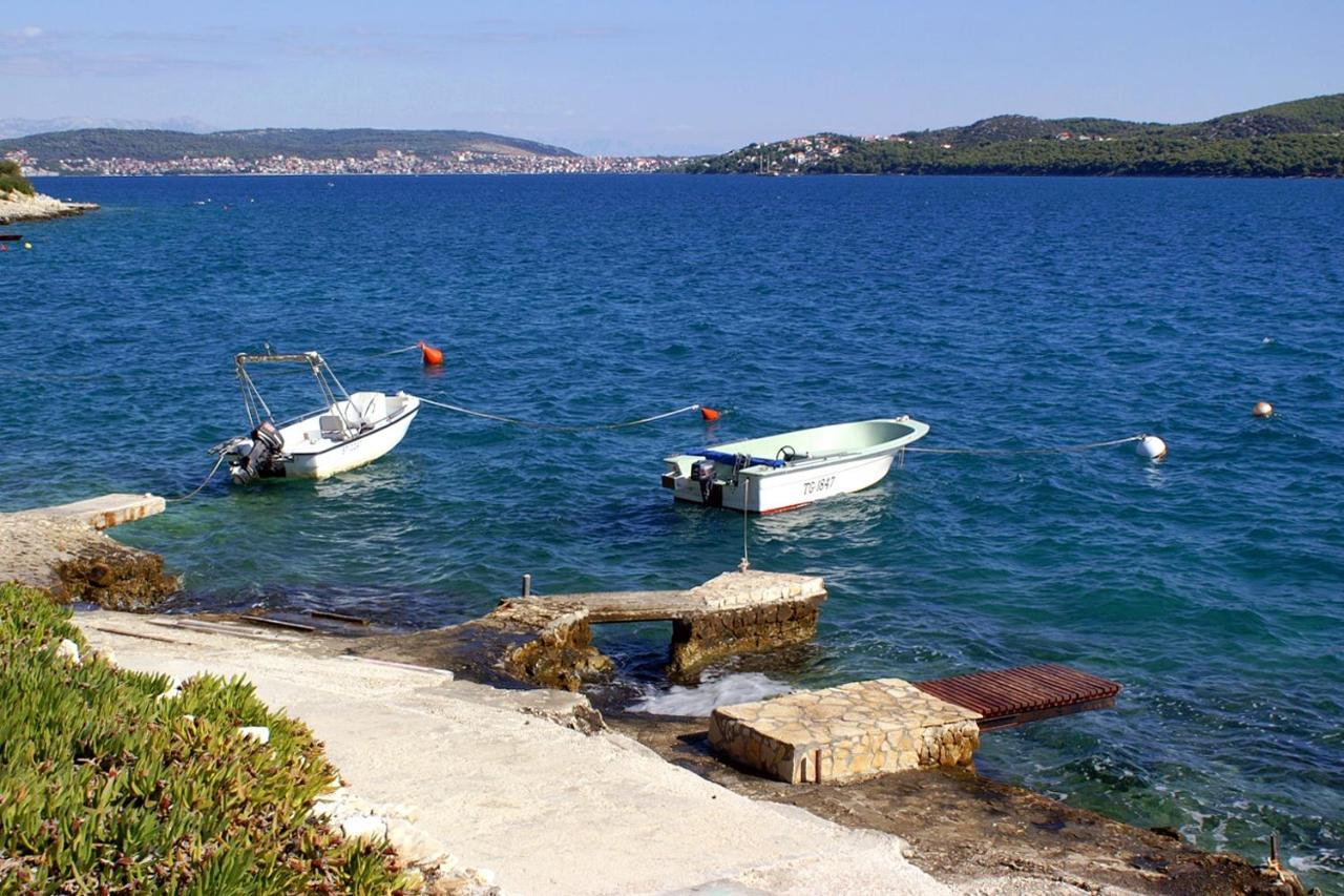 Apartments By The Sea Seget Vranjica, Trogir - 4884 Exterior photo